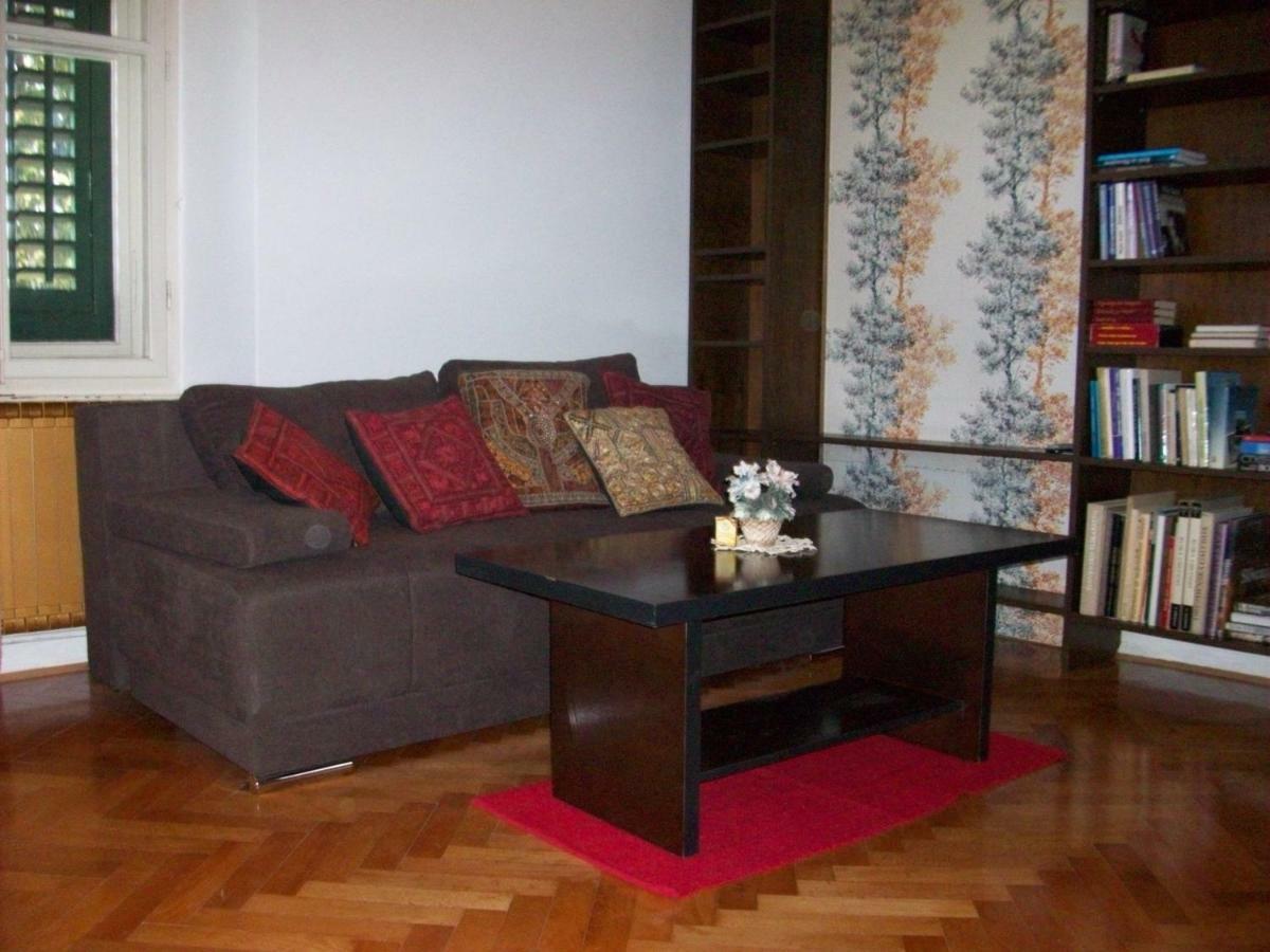 Apartman Cedra 伊佐拉 外观 照片